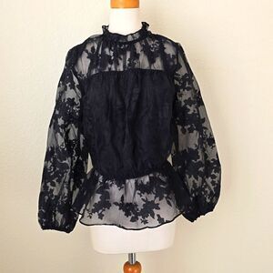 Marc New York sheer Trendy blouse size small